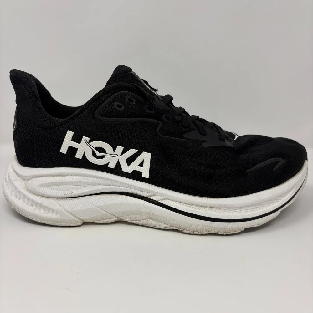 Hoka Clifton 10 Women's Size 9.5 Black White Running Shoes (1162031 BWHT)